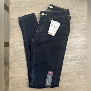 Levi's Women's Deep Indigo Skinny Jeans